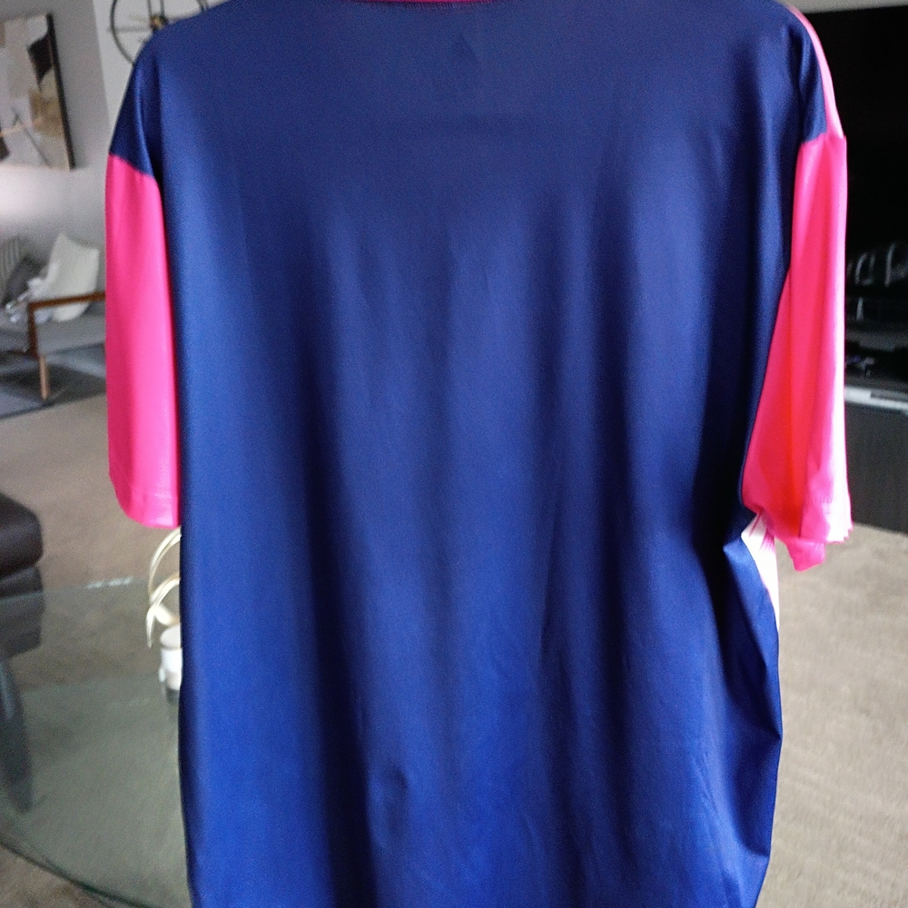 Men's Performance Golf Polo Shirt - Navy & Hot Pink - Picture 5 of 6